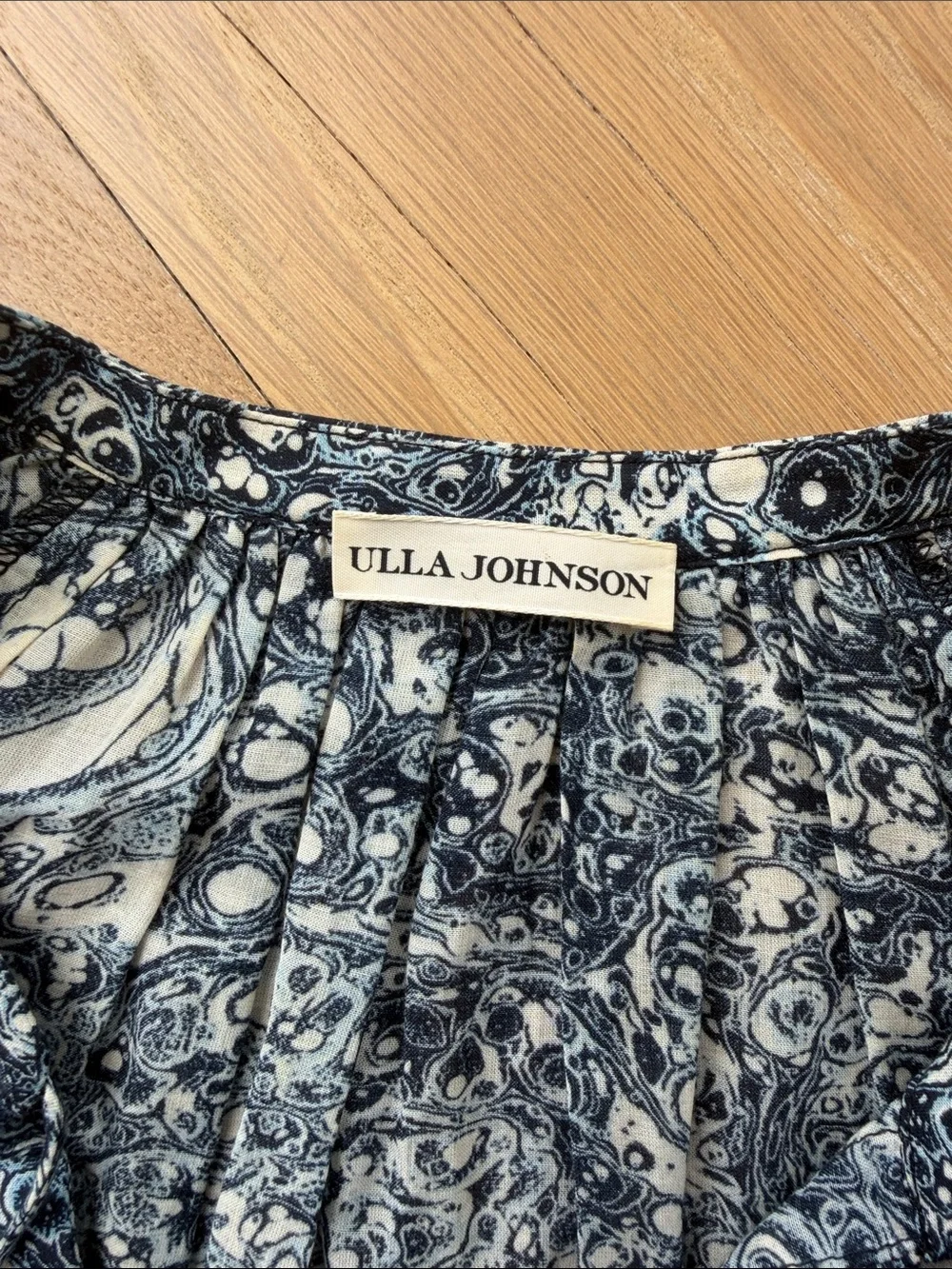 Ulla Johnson Blue Floral V-Neck Puff Sleeve Blouse